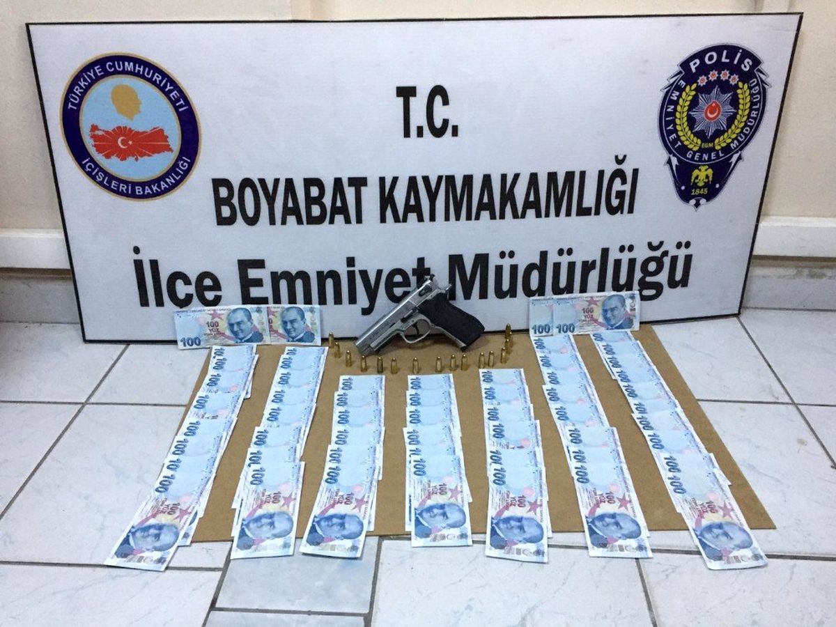 Boyabat'ta sahte para operasyonu