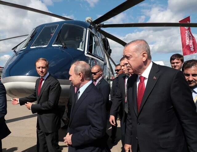 Erdoğan ile Putin arasındaki kritik görüşme başladı