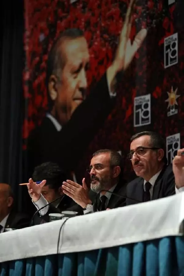 Mahir ünal: birilerini ikna etmeye ihtiyacımız yok Mahir ünal: birilerini ikna etmeye ihtiyacımız yok