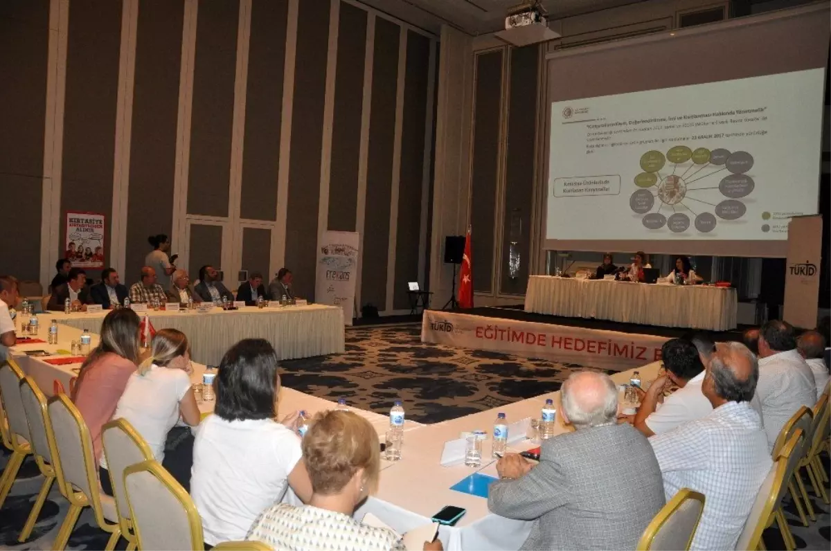 Meral Karaaslan: 'Kırtasiye ürünlerine gümrük aşamasında denetimler uyguluyoruz'