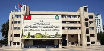 Cumali Atilla: MHP, Diyarbakır Büyükşehir Belediyesi'ni 19 yıl sonra yeniden ziyaret etti Cumali Atilla: MHP, Diyarbakır Büyükşehir Belediyesi'ni 19 yıl sonra yeniden ziyaret etti