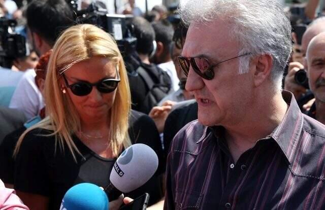 Ölümünün ikinci yılında Vatan Şaşmaz'ın paylaşımına 'Seni unutmadık' mesajları yağdı