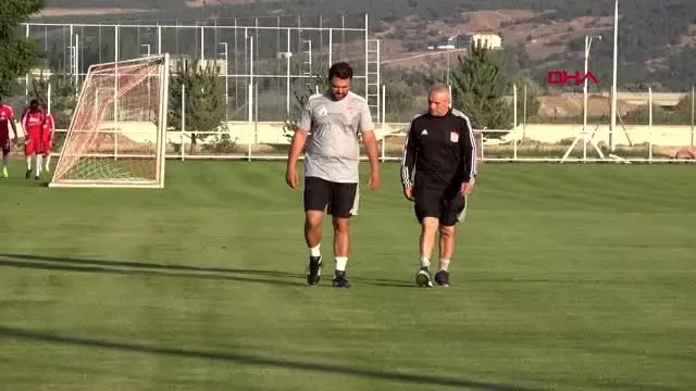Spor rıza çalımbay'dan hakem isyanı Spor rıza çalımbay'dan hakem isyanı