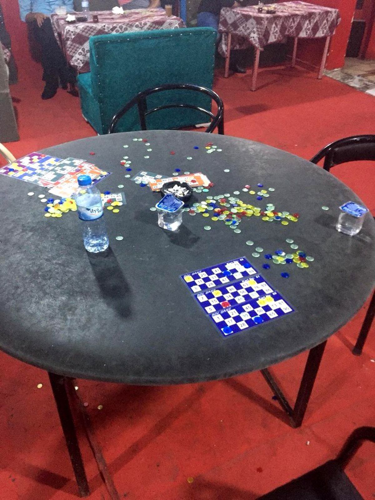 Tombala oynatılan mekana operasyon: 2 gözaltı