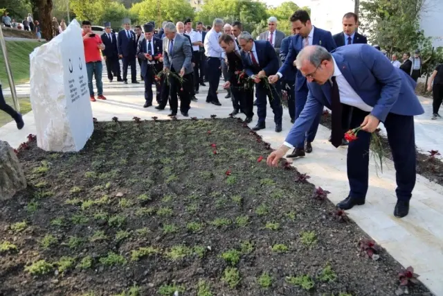Ağaçköy Şehitlikleri düzenlenen törenle ziyarete açıldı Ağaçköy Şehitlikleri düzenlenen törenle ziyarete açıldı