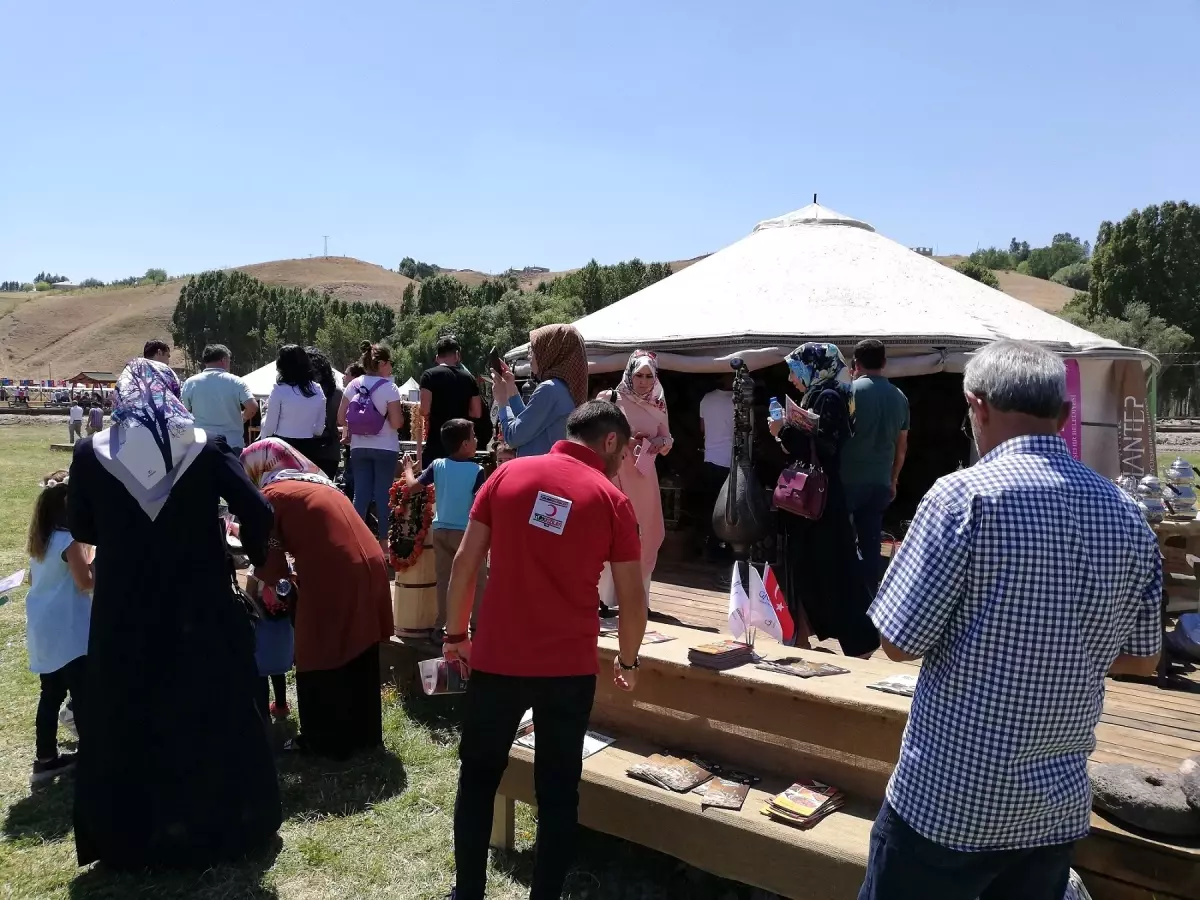 Ahlat'ta Gaziantep rüzgarı esti