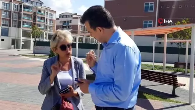 Bursa Milletvekili Esgin, 35 yıllık tiryaki muhtara sigarayı bıraktırdı Bursa Milletvekili Esgin, 35 yıllık tiryaki muhtara sigarayı bıraktırdı