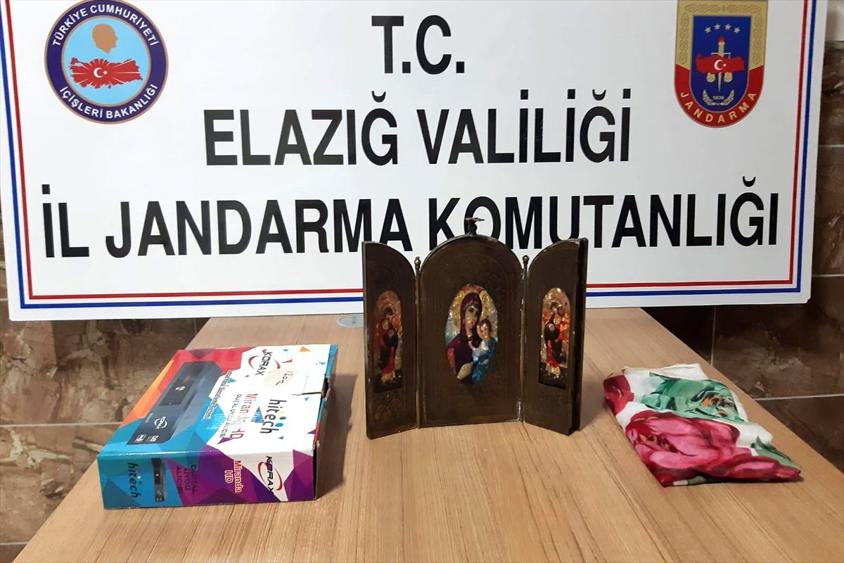 Elazığ'da tarihi eser ele geçirildi