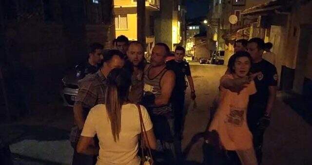Eşinden şiddet gören kadının ağabeyi eniştesine bıçakla saldırdı!