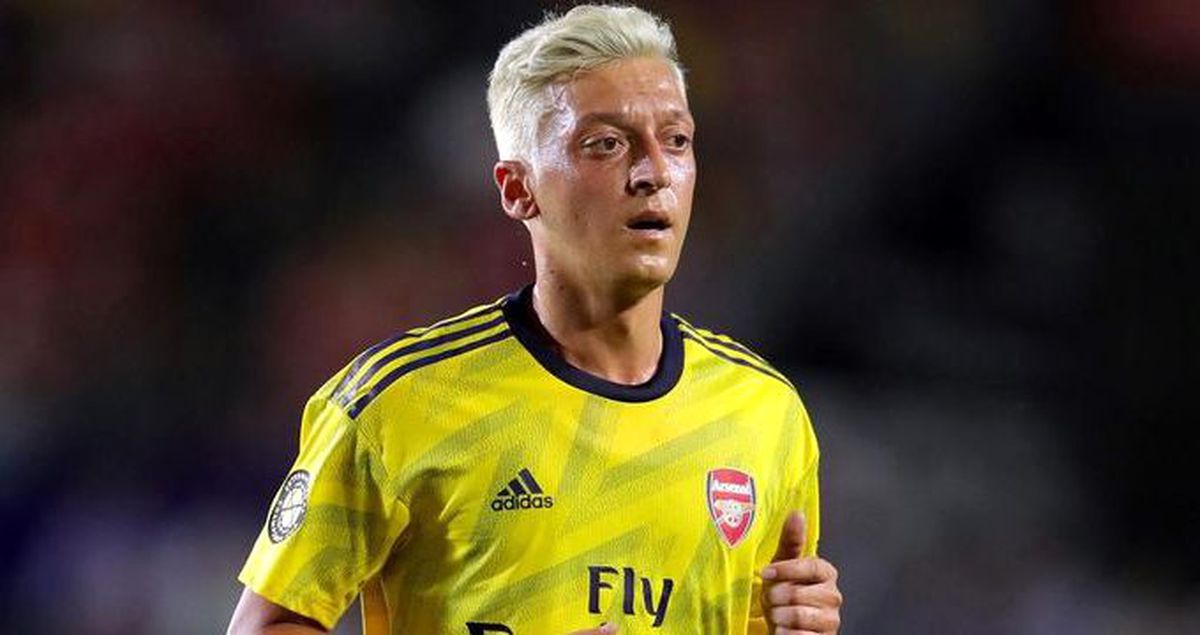 Gündemi sallayacak gelişme! Mesut Özil, Fenerbahçe'ye önerildi