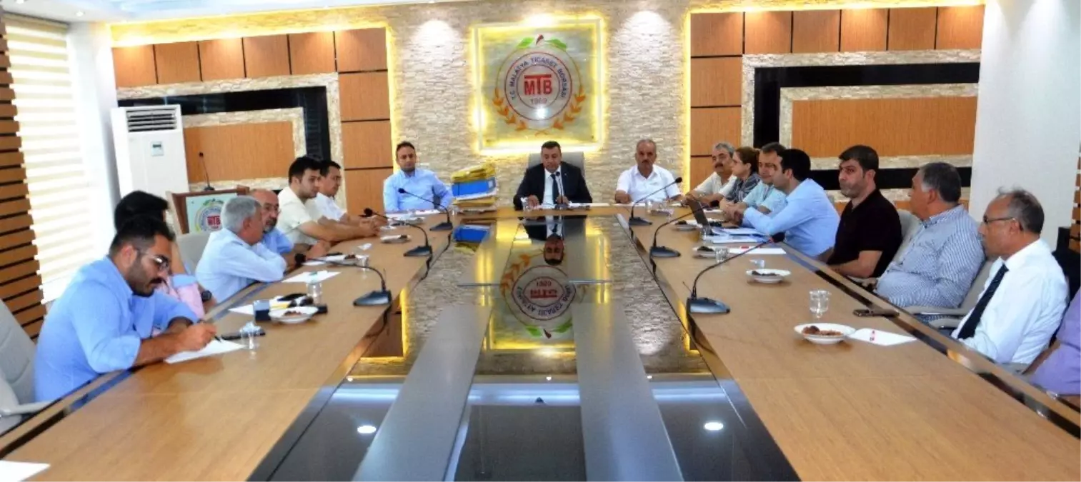 Kuru Kayısı Lisanslı Depoculuk projesinin ihalesi yapıldı