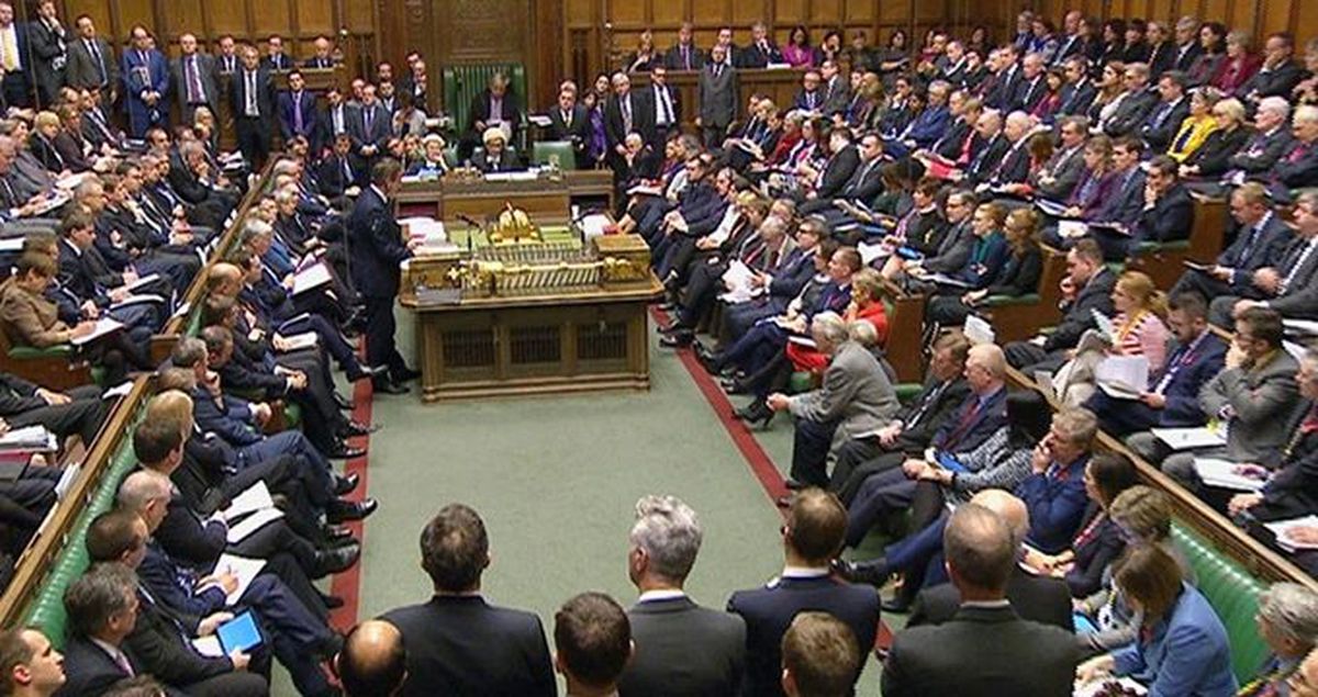 Hükümet istedi, Kraliçe onayladı: İngiltere'de Parlamento askıya alınacak, muhalefet 'Britanya usulü darbe' diyor