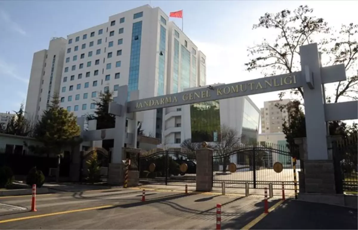 38 ilin jandarma komutanlıklarına atama yapıldı