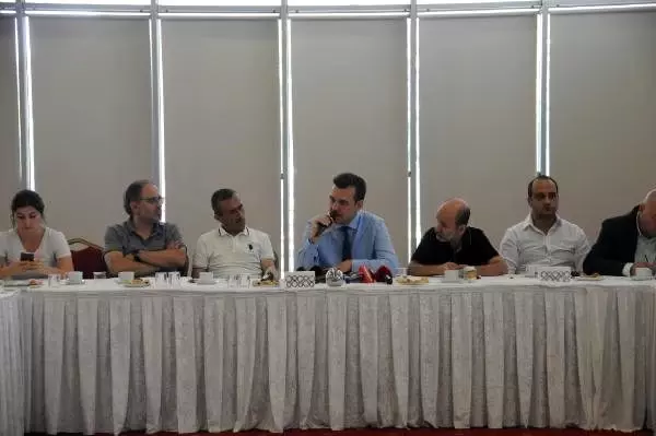 Ak parti'li esgin: hesap vermeyi rahatlatıcı bir olgu olarak değerlendiriyorum Ak parti'li esgin: hesap vermeyi rahatlatıcı bir olgu olarak değerlendiriyorum