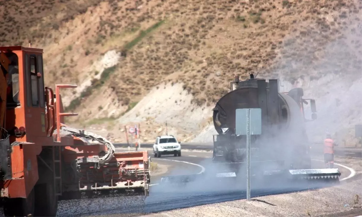 Çifte sıcakta 'Ekmek' mesaisi