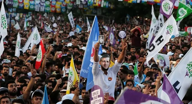 Diyarbakır'daki HDP mitingine şartlı onay: 