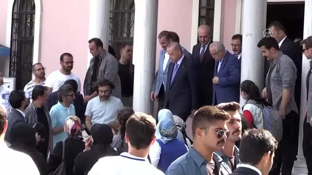 Erdoğan'dan Şenler'in adının yaşatılacağı binaya ziyaret Erdoğan'dan Şenler'in adının yaşatılacağı binaya ziyaret