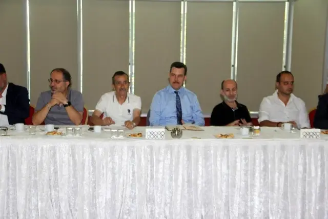 Esgin 1 yıllık milletvekilliğini değerlendirdi Esgin 1 yıllık milletvekilliğini değerlendirdi