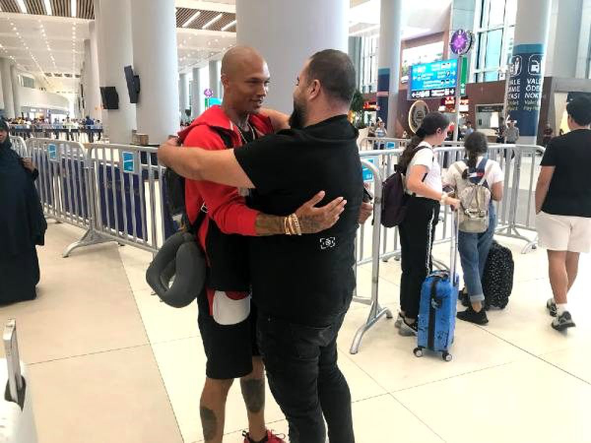 Eski mahkum ünlü manken jeremy meeks istanbul'a geldi
