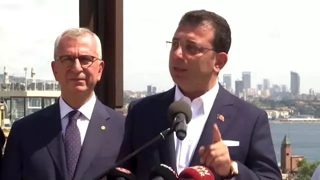 İstanbul'da 24 saat toplu ulaşım dönemi başlıyor İstanbul'da 24 saat toplu ulaşım dönemi başlıyor