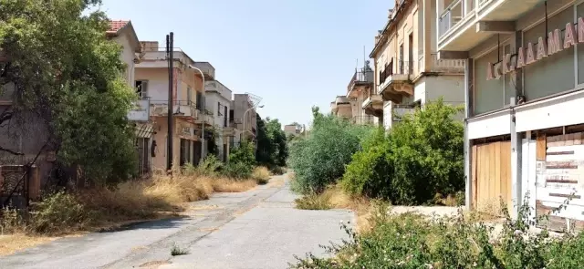 Kapalı Maraş, 45 yıl sonra basın mensuplarının ziyaretine ...