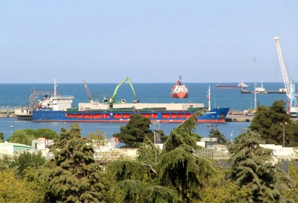 Samsun'da ihracat ithalata fark attı