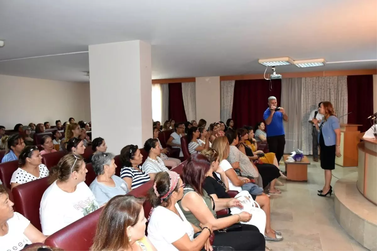 Tarsus'ta Üretici Kadın Kooperatifi kuruldu