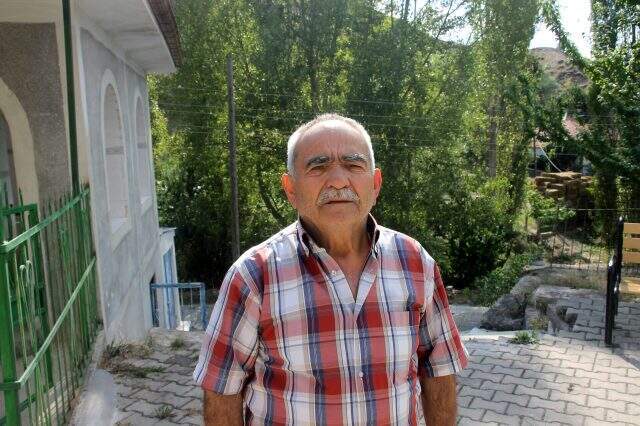 Telefon çekmeyen köy! Yangın çıktı itfaiyeyi arayamadılar