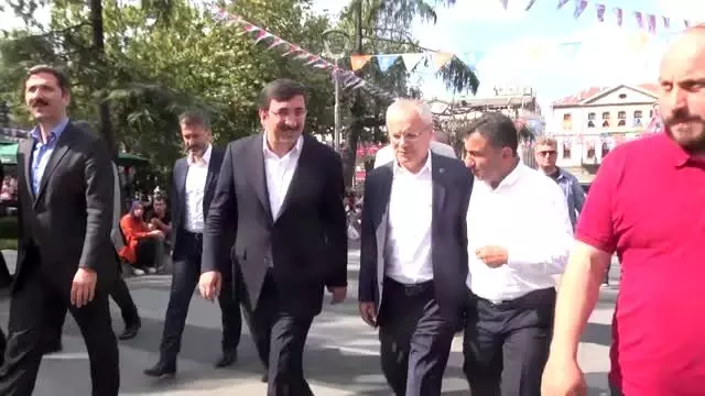'Türkiye son 18 yılda ciddi bir ilerleme kaydetti' 'Türkiye son 18 yılda ciddi bir ilerleme kaydetti'
