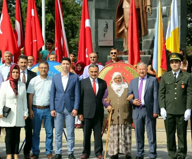 Develi'de 30 Ağustos Zafer Bayramı coşkuyla kutlandı Develi'de 30 Ağustos Zafer Bayramı coşkuyla kutlandı
