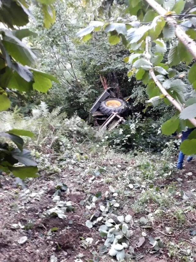 Gümeli'de traktör kazası: 1 yaralı Gümeli'de traktör kazası: 1 yaralı