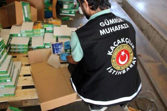 Kapıkule'de hurma taşıyan TIR'dan yaklaşık yarım ton eroin çıktı