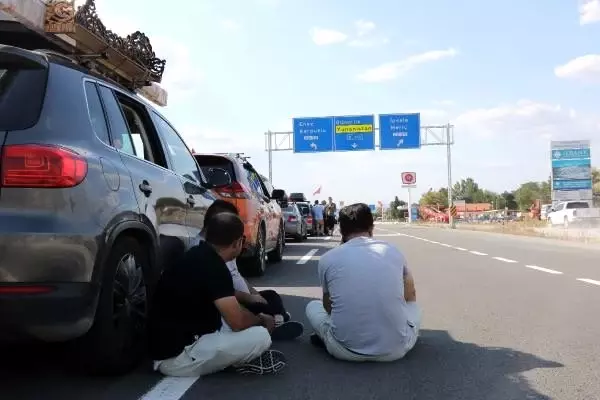 Kapıkule ve ipsala'da gurbetçi yoğunluğu (2)