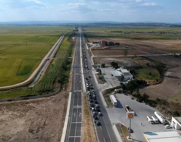 Kapıkule ve ipsala'da gurbetçi yoğunluğu (2)