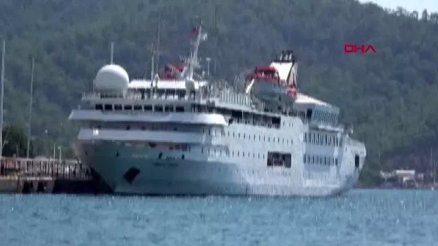 Muğla lübnanlılar gemiyle marmaris'e geldi Muğla lübnanlılar gemiyle marmaris'e geldi