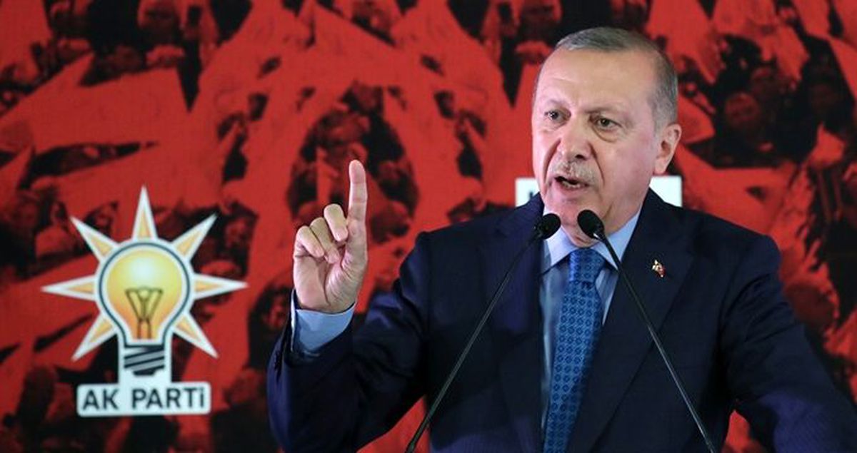Davutoğlu'nun 'defterler' çıkışına Erdoğan'dan rest: Bagajlarında ne varsa döksünler