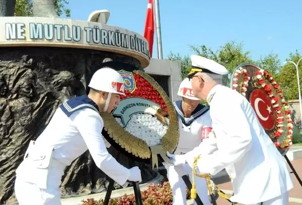 Yalova'da 30 ağustos zafer bayramı coşkusu Yalova'da 30 ağustos zafer bayramı coşkusu
