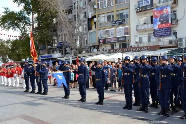 Zafer Bayramı'nda komutanın konuşması duygulandırdı