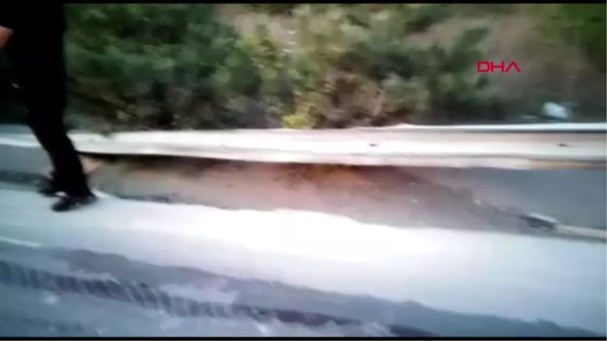 Arnavutköy'de hafriyat kamyonu kazası