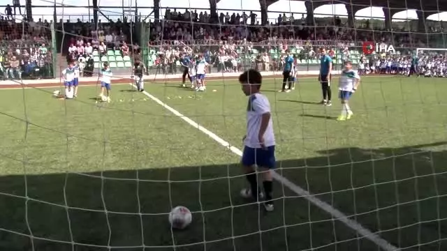 Arnavutköy'de Yaz Spor Okulları sona erdi Arnavutköy'de Yaz Spor Okulları sona erdi