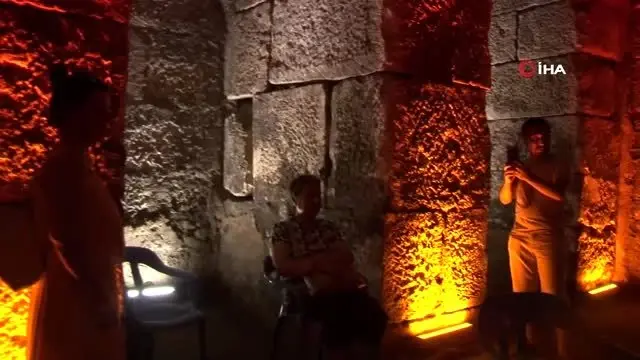 Babil'in zindanlarına turistlerden yoğun ilgi Babil'in zindanlarına turistlerden yoğun ilgi