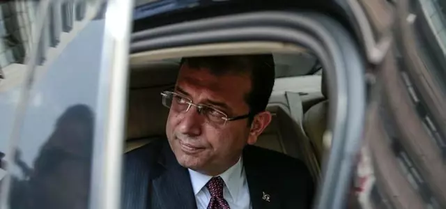 İmamoğlu'ndan 'İstanbul'a kayyum atanır mı?' sorusuna yanıt: Demokrasi adına endişeleniyorum İmamoğlu'ndan 'İstanbul'a kayyum atanır mı?' sorusuna yanıt: Demokrasi adına endişeleniyorum