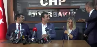 Tahir Elçi: İmamoğlu, görevden uzaklaştırılan belediye başkanları ile bir araya geldi (2) Tahir Elçi: İmamoğlu, görevden uzaklaştırılan belediye başkanları ile bir araya geldi (2)