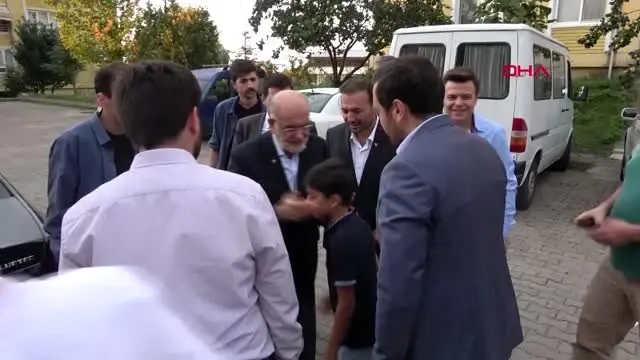 Kocaeli sp genel başkanı karamollaoğlu, taziye ziyaretinde bulundu Kocaeli sp genel başkanı karamollaoğlu, taziye ziyaretinde bulundu