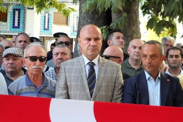 Turhan Çömez 12 yıl sonra baba ocağı Bandırma'da Turhan Çömez 12 yıl sonra baba ocağı Bandırma'da