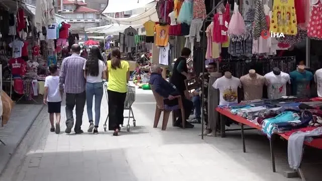 Avrupa'da kazanıp, Emirdağ'da harcıyorlar