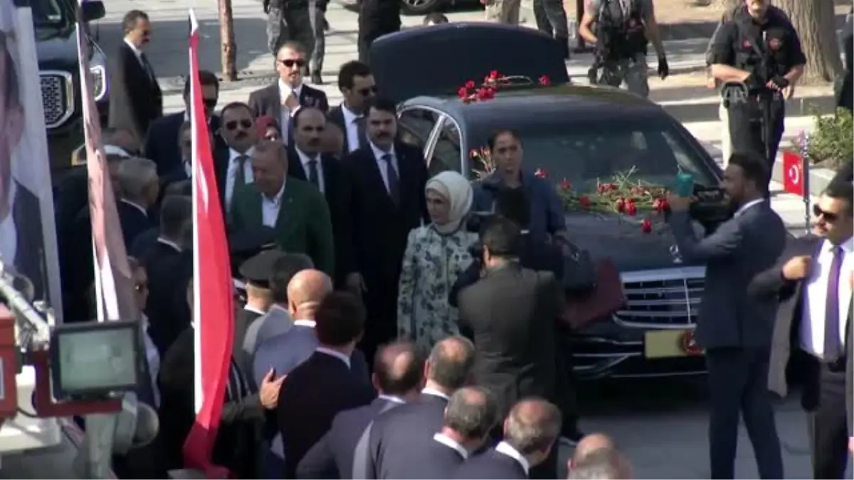 Cumhurbaşkanı Erdoğan: 'Nerede ne yapıyorsak olursak olalım, bir gözümüz hep Konya'dadır'