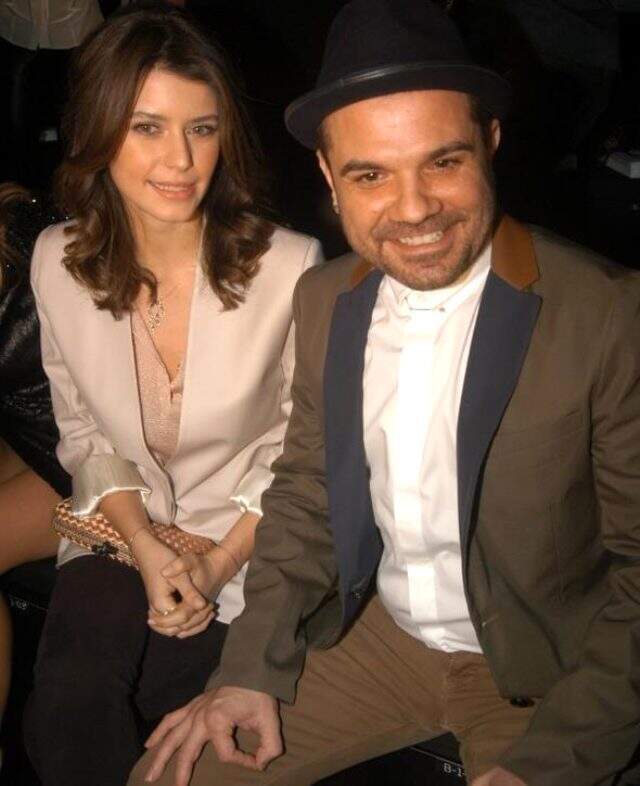 Fransız DJ'le yasak aşk yaşadığı iddia edilen Beren Saat'ten mutluluk pozu