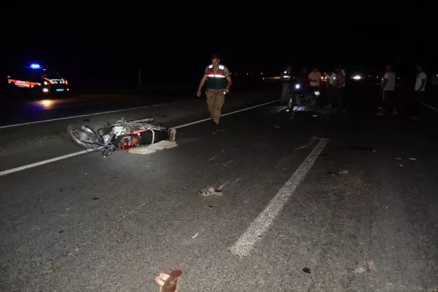Gaziantep'te iki motosiklet çarpıştı: 1 ölü, 4 yaralı