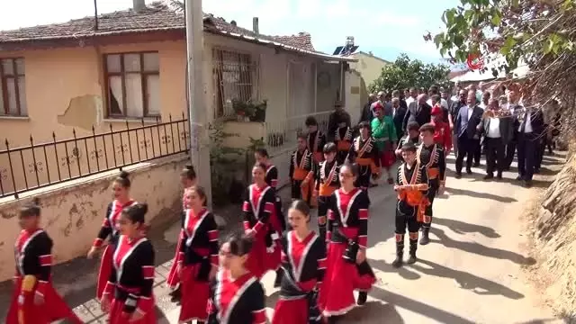 Gedelek'te 6. Turşu Festivali Gedelek'te 6. Turşu Festivali